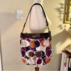 Coach Ashley Tote Purse F20016